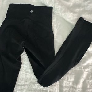 Lululemon mesh panel leggings